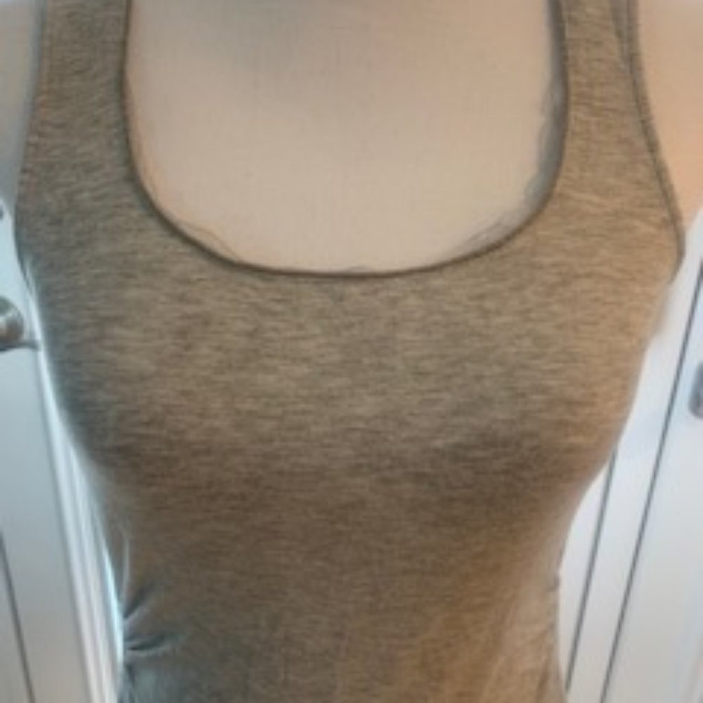 WHBM Tank - Picture 2 of 5